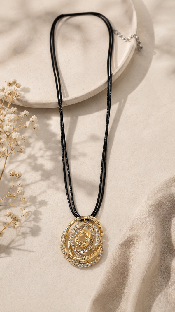 ✨ GOVIRA Aurelia Luxe Crystal Pendant Necklace 💎