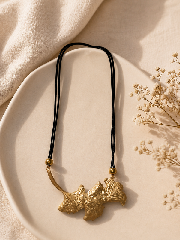 👑 GOVIRA Golden Ginkgo Luxe Pendant Necklace 🍂