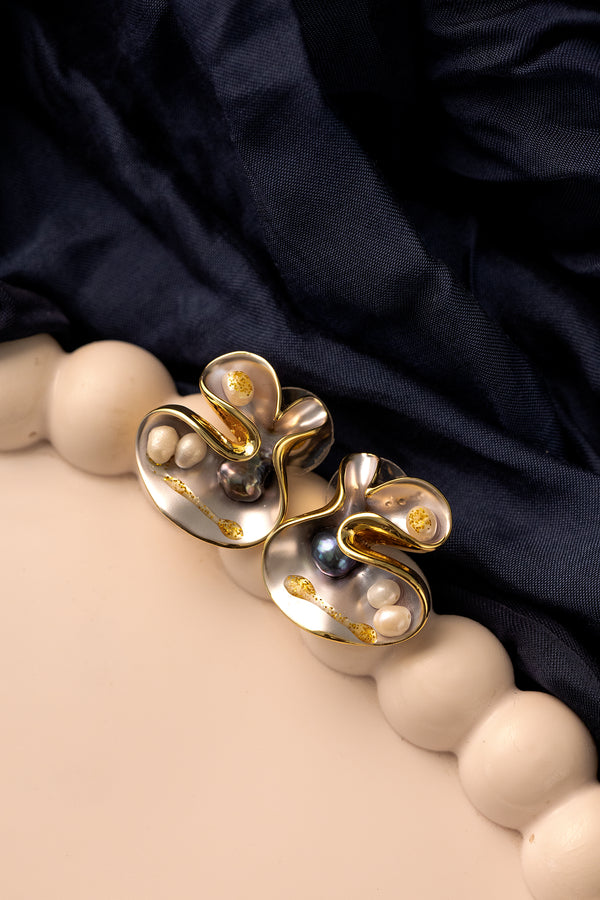 Golden Pearl Sculpt Studs
